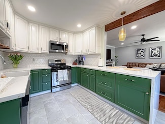 1250 Douglas Ct, San Leandro, CA 94577