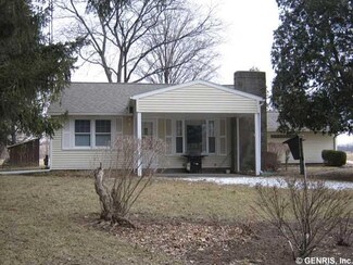 599 State Route 88 S, Newark, NY 14513
