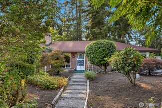 18820 51st Place W, Lynnwood, WA 98036