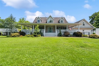 409 Park Rd, Scottdale, PA 15683