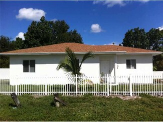 1535 NE 154th St, North Miami Beach, FL 33162
