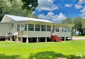 125 Lakeside Ave, Gueydan, LA 70542