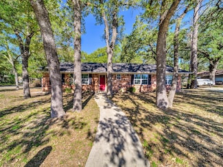 149 Nottingham Cir, Bridgeport, TX 76426