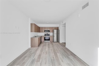 175 NW 160th St Unit 101, Miami, FL 33169