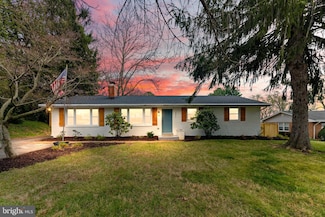 6615 Monroe Ave, Sykesville, MD 21784
