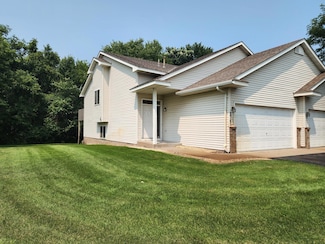 2747 230th Ct NW, Saint Francis, MN 55070