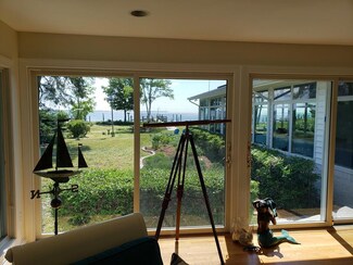 1002 Blackbeard Pond Rd, Hague, VA 22469