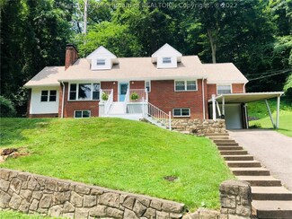 680 Forest Cir, Charleston, WV 25303