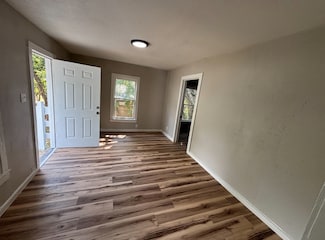 211 #A W South St, Alvin, TX 77511