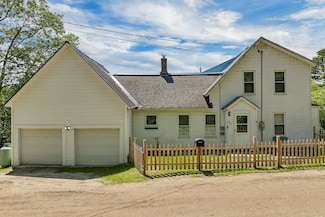 88 Cash St, Croydon, NH 03773