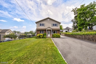 95 Kiel Ave, Butler, NJ 07405
