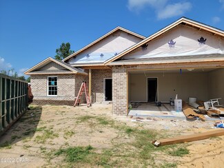 1110 Arkansas Ave, Lynn Haven, FL 32444