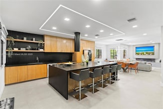 1504 Passion Vine Cir Unit 23-4, Weston, FL 33326