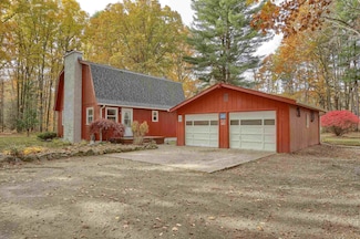 7241 Bryce Rd, Clyde, MI 48049