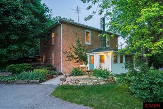 33847 470th St, Kasota, MN 56050