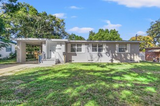5729 Oliver St, Jacksonville, FL 32211
