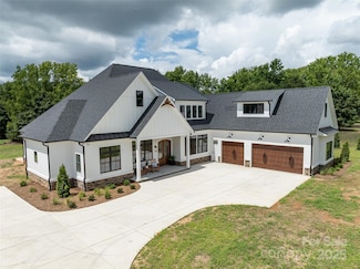 6511 Rehobeth Rd, Waxhaw, NC 28173