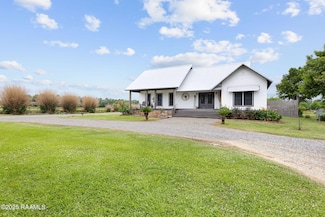 829 Jesse B Rd, Church Point, LA 70525