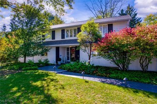 22600 Canterbury Ln, Beachwood, OH 44122