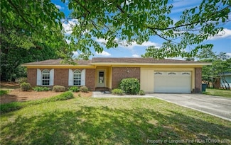 6921 Brockwood St, Fayetteville, NC 28314