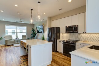 1208 N Academy Ave Unit 3206, New Braunfels, TX 78130