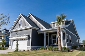 266 Twining Rose Ln, Holly Ridge, NC 28445