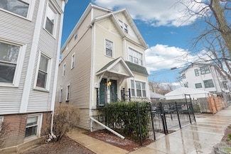 3117 N Paulina St Unit G, Chicago, IL 60657