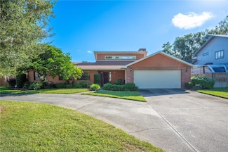 1122 Cypress Point W, Winter Haven, FL 33884