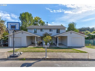 872 NE Hacienda Ct Unit 876, Gresham, OR 97030