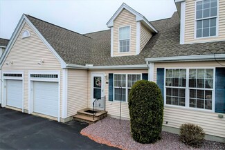 66 Pleasant St, Windham, NH 03087