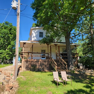 20401 Elises Lazy Ln, Wheatland, MO 65779