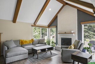 14005 Frederick Cir, Omaha, NE 68138