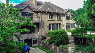 3394 Fox Chase, Bristol, IN 46507