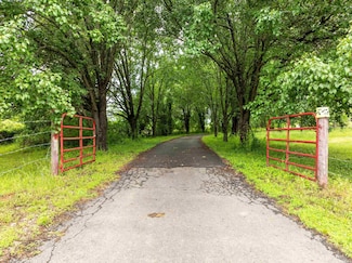 2814 Lower Etta Rd, Malvern, AR 72104
