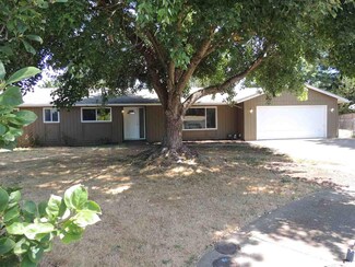 4777 King Ct NE, Salem, OR 97301