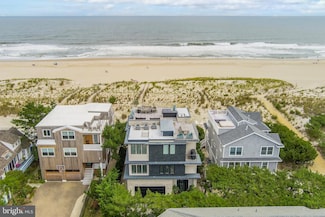 11 S 3rd St, Surf City, NJ 08008