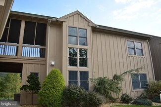 13830 Pond View Ln, Mercersburg, PA 17236
