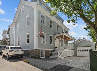 71 Prospect Hill St, Newport, RI 02840
