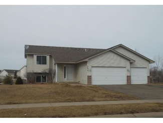 7670 385th St, North Branch, MN 55056