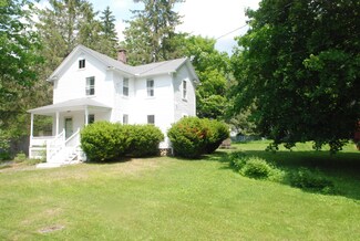 166 Norfolk Rd, Southfield, MA 01259