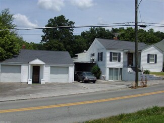 169 Dunn St, Peterstown, WV 24963