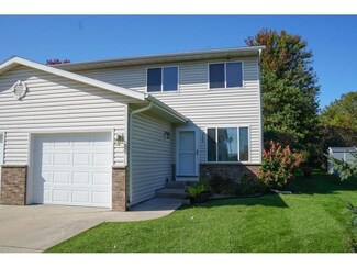 330 10th Ave NW, Byron, MN 55920