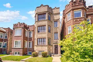 7428 S Bennett Ave Unit 1, Chicago, IL 60649