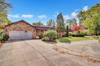 9723 Elm Terrace, Des Plaines, IL 60016