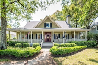 707 Royall Ave, Mount Pleasant, SC 29464