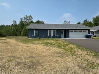 10004 Aspen Ln, Hayward, WI 54843