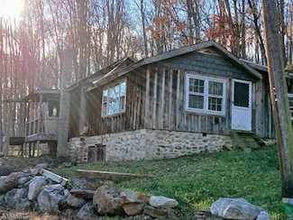 10 Lakewood Trail, Branchville, NJ 07826