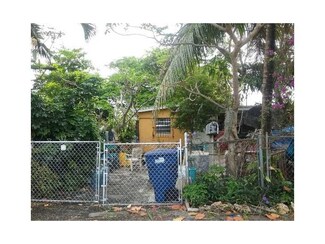 7051 NW 21st Ave, Miami, FL 33147
