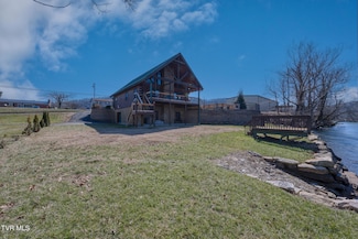 1565 Broad St, Elizabethton, TN 37643