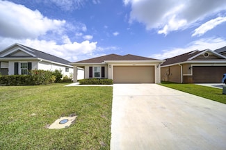 5485 NW Pine Trail Cir, Port St. Lucie, FL 34983